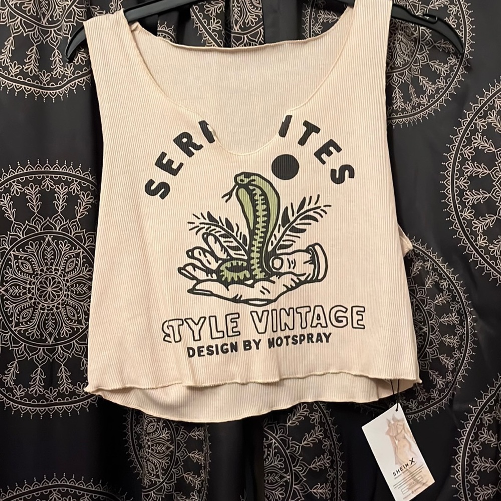 Snake crop tank